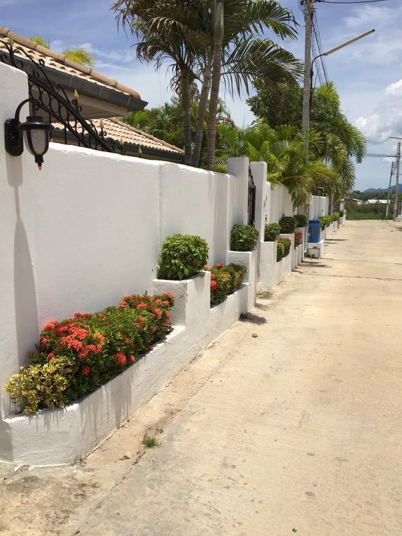 Villa Baansiesom Sam Roi Yot Exterior foto